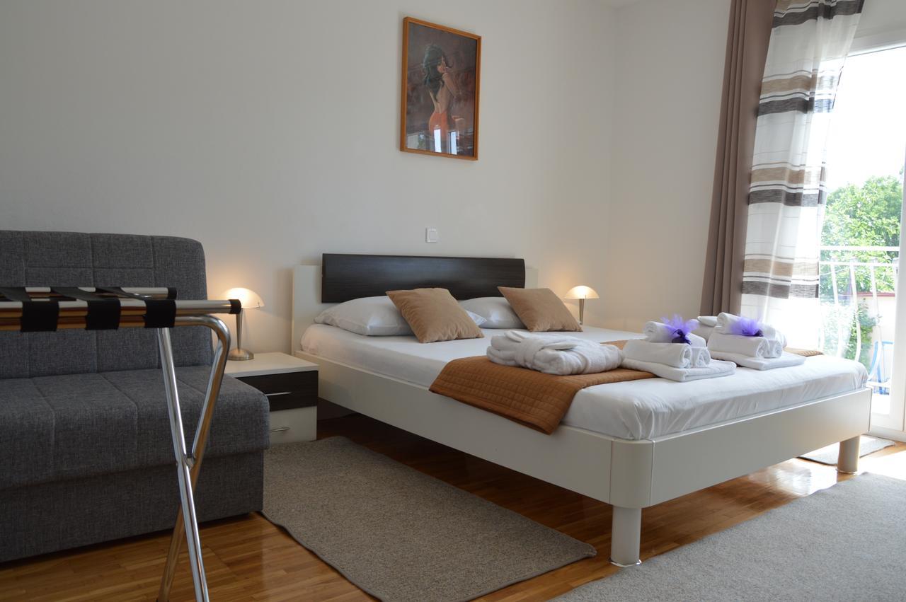 Apartment A. Zizic Slatine Bagian luar foto